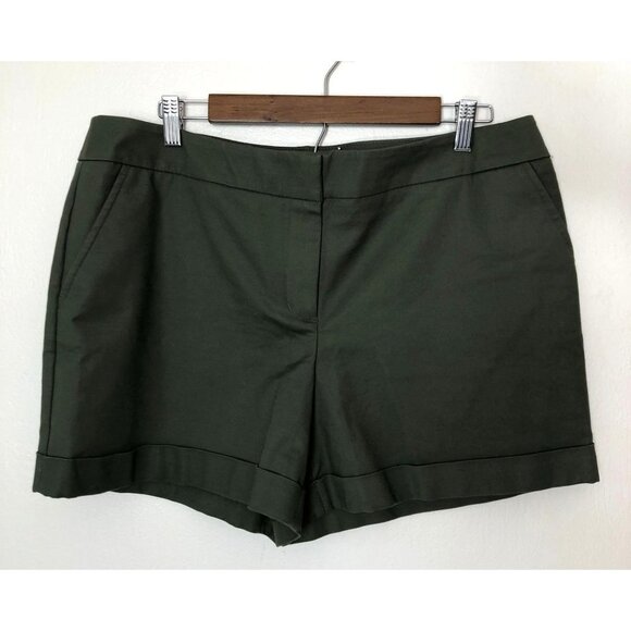 Apt. 9 Pants - Apt 9 Essentials Olive Green Mid Rise Shorts Women Size 14 Cuffed NWT
